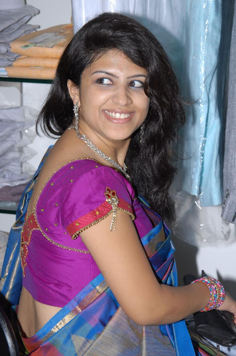 supriya in saree hot images